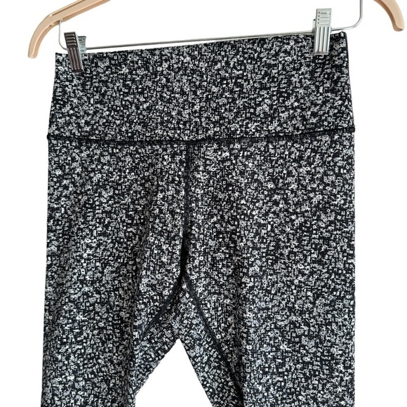 Lululemon Wunder Under Hi-Rise 7/8 Tight, Daisy Dust Alpine White Black, Size 10 - Picture 6 of 11